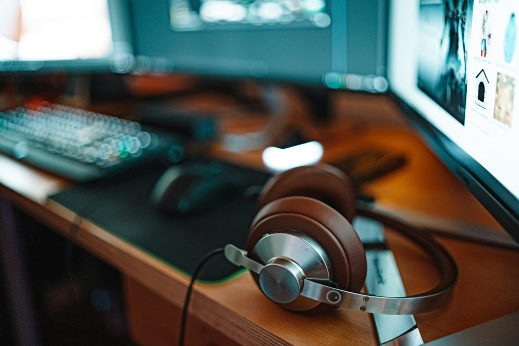 The Soundscape of Productivity: How Your Audio Environment Shapes Focus, Creativity & Flow